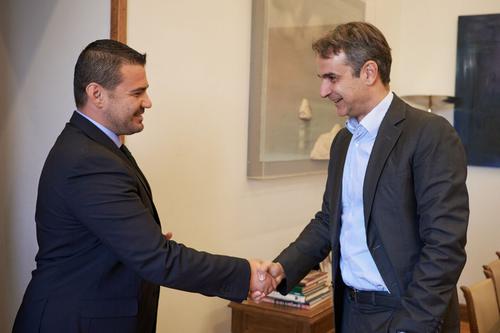 Kryetari i OMONIA Vasil Kajo takim me Miçotaqis