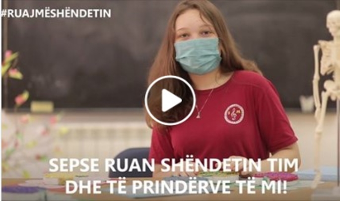 Besa Shahini  video sensibilizuese për rëndësinë e përdorimit të maskës në ambientet e shkollës