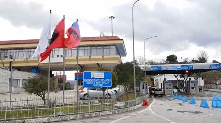 Greqia shtyn hapjen e kufijve me Shqipërinë deri më 14 qershor