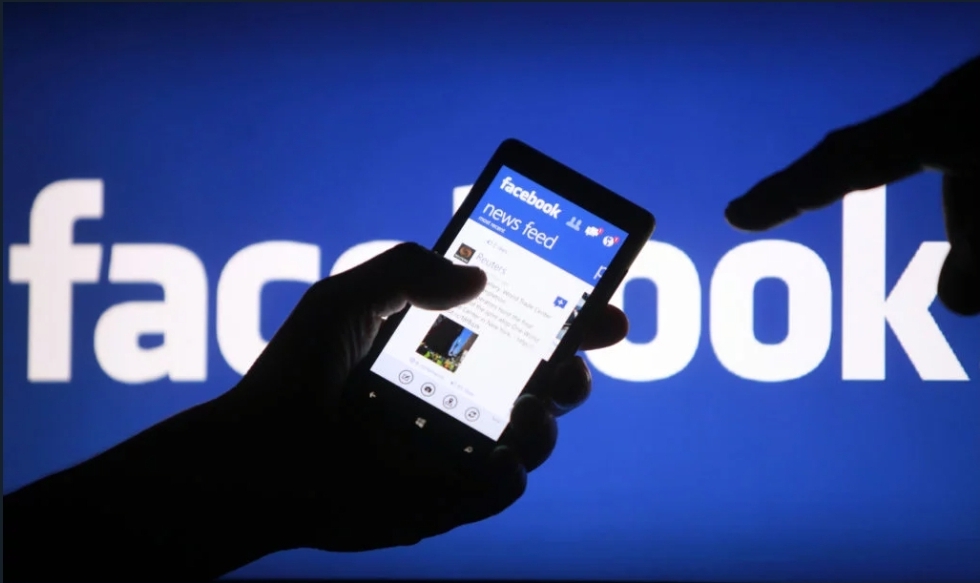 Mark Zuckerberg: Nga sot  Facebook ndryshon emrin