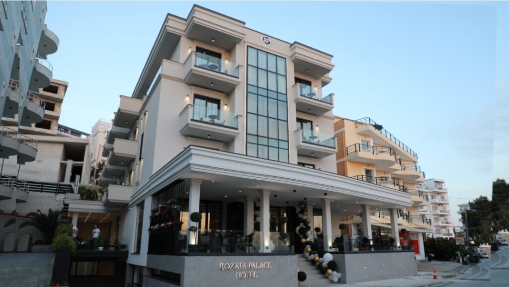Hotel Rozafa Palace në Sarandë kërkon të punësojë Recepsioniste