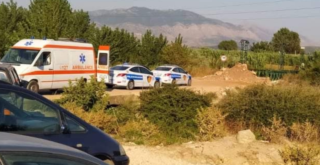 Aksidenti në Pal, ambulanca nuk i dha dot ndihmën mjekësore për shkak të urës së shembur