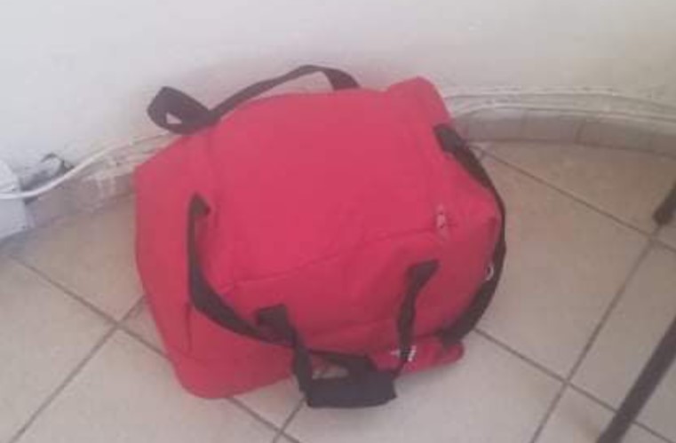 Një çantë e kuqe alarmon Policinë, u gjet pranë një servisi