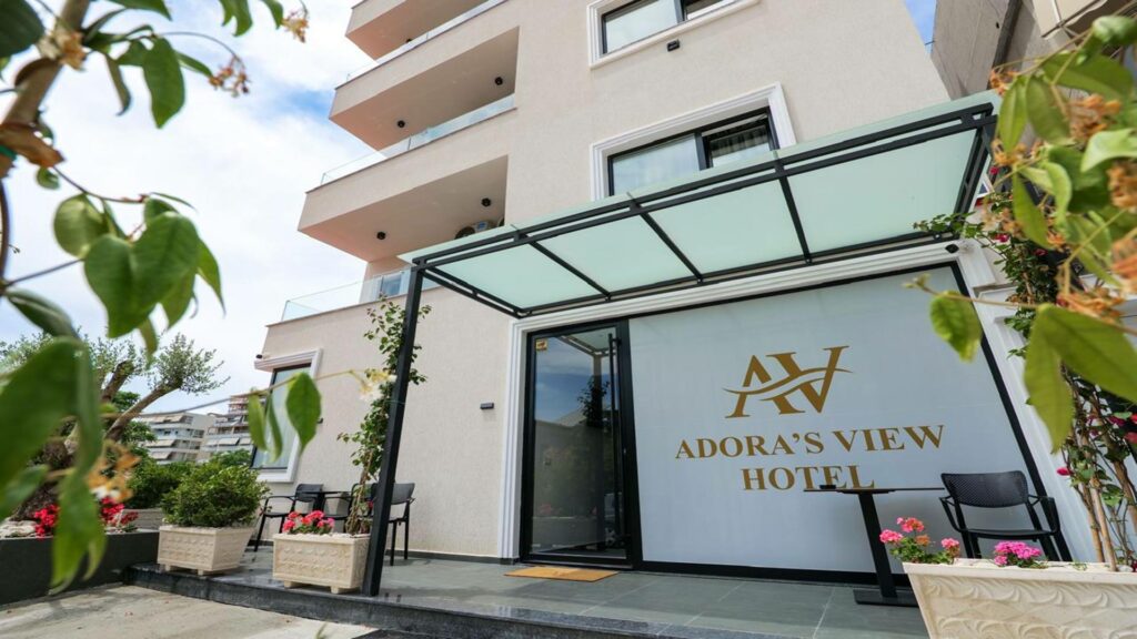 ADORA'S VIEW HOTEL SARANDA WEB