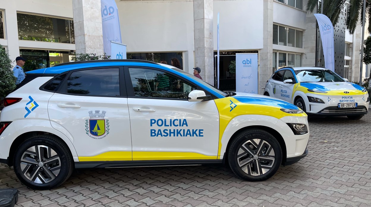 Policia Bashkiake Sarandë merr kopetenca për vendosje gjobash edhe në automjete