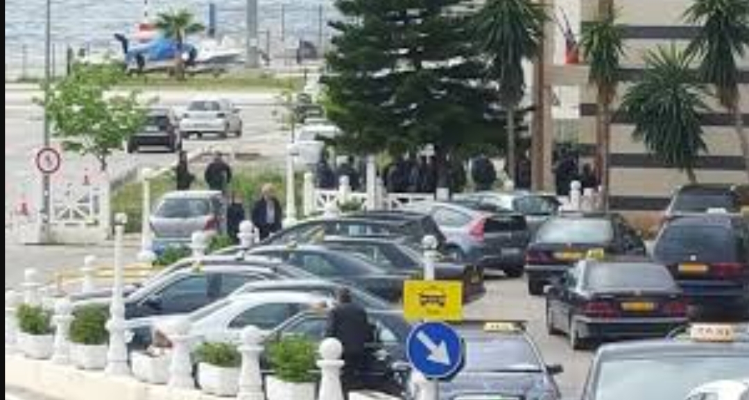 Shërbimi i taksive të paliçensuara, Policia e Sarandës merr situatën në kotroll