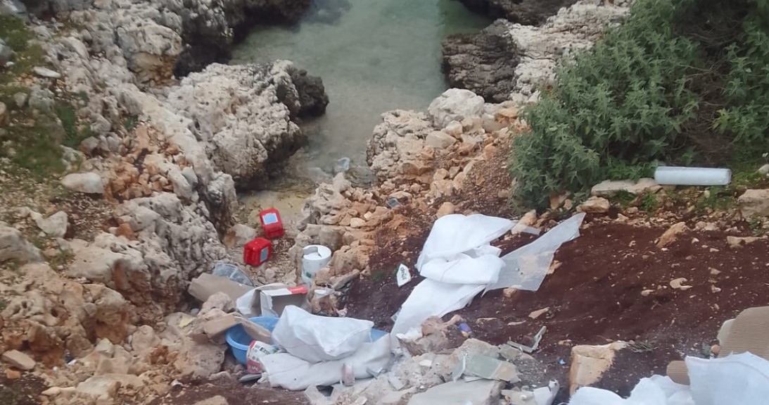 Qytetari denoncon: Gjiri i mrekullueshëm  po kthehet në vendgrumbullim plehrash &#8211; VIDEO