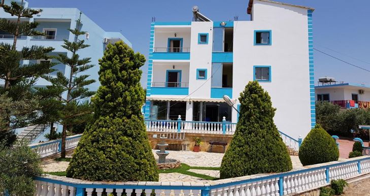 Hotel Esmaralda Ksamil kërkon të punësojë Sanitare. Paga 1,000 euro. Ofrohet akomodim