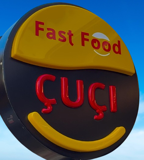 FAST FOOD ÇUÇI – 20 VITE SHIJE DHE SHËRBIM NË SARANDË