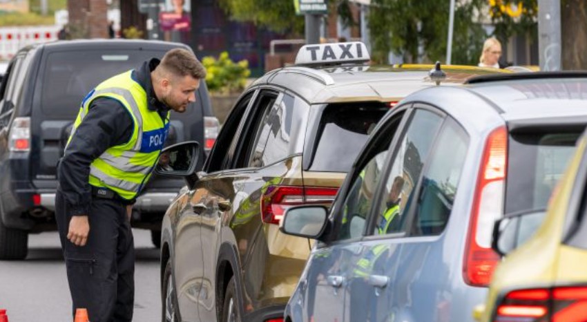 Ishte me masë &#8220;Arrest në shtëpi&#8221;, kapet duke udhëtuar me taksi