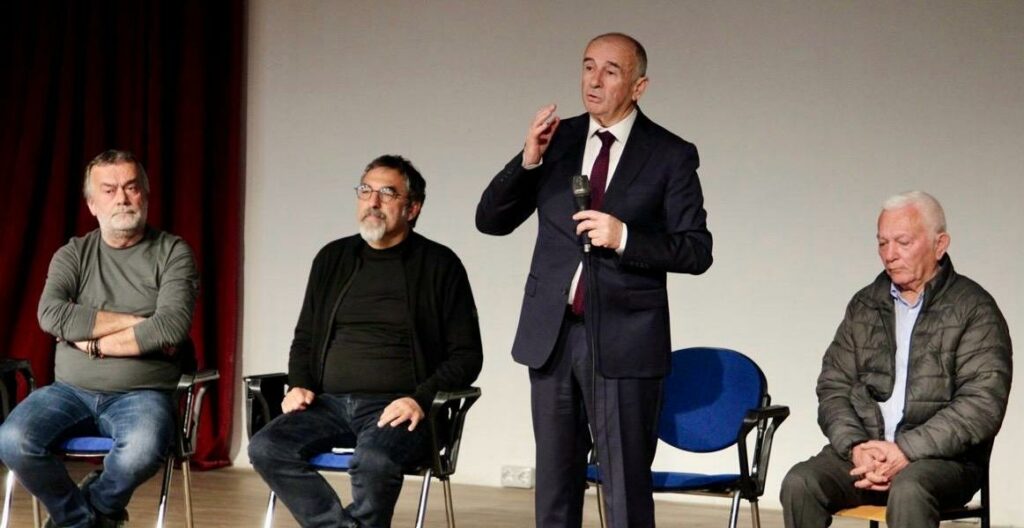 Dr. Vasil Llajo: “Jam këtu për të qenë zëri juaj në Parlament”