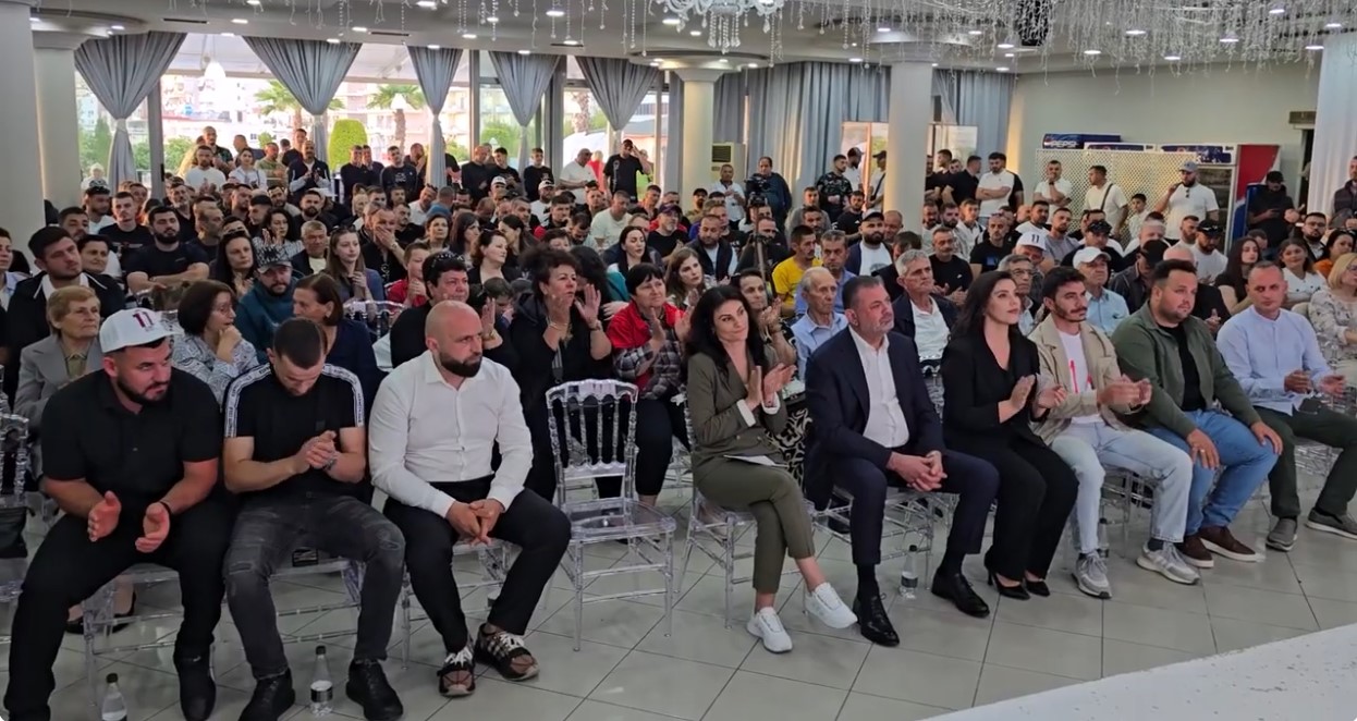 Tom Doshi nga Saranda: PSD e vetmja parti që ka program social &#8211; VIDEO