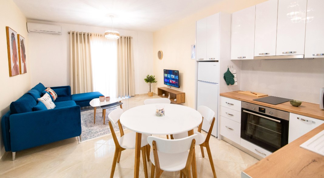 Captain’s Residence Ksamil kërkon Sanitare me kohë të plotë dhe kohë të pjesshme