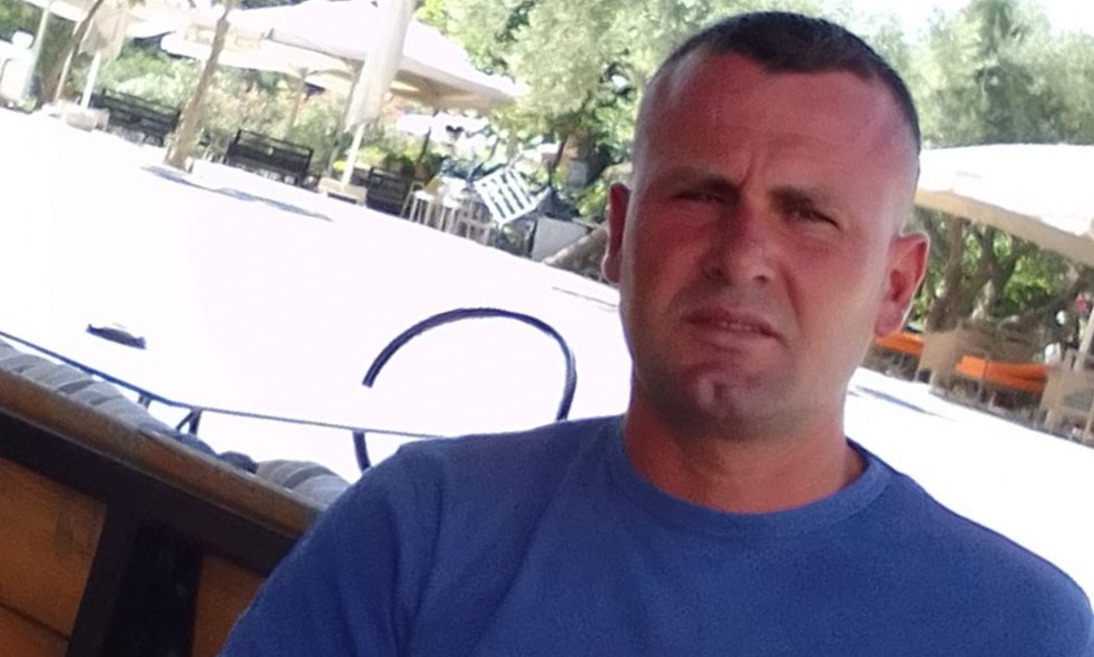Ledian Goga u fut në lumë për të shpëtuar dy fëmijë nga mbytja, Greqia i jep shtetësi nderi