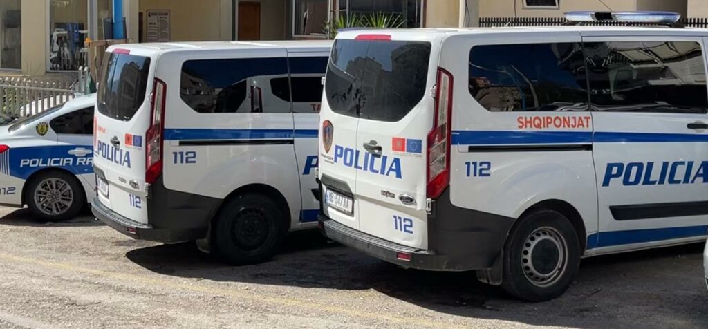 Po pinin alkool në Borsh, i riu qëllon me armë zjarri shokun e tij! Dy të shoqëruar