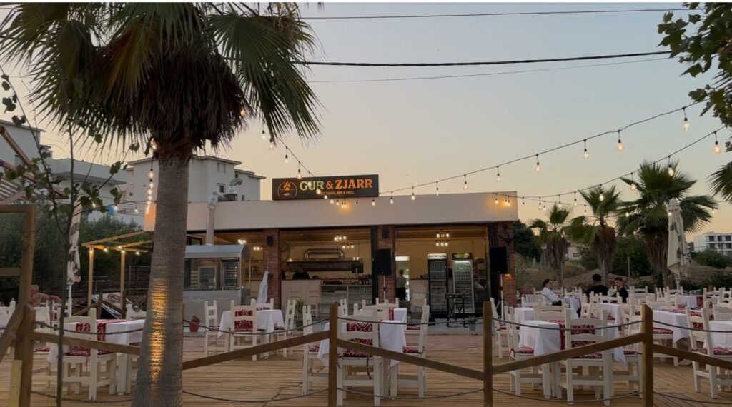Restorant Gur&Zjarr në Ksamil