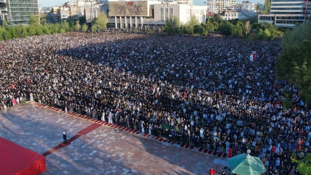 Komuniteti Mysliman i Shqipërisë (KMSH) ka reaguar ashpër ndaj projektligjit për gjininë gjithëpërfshirëse