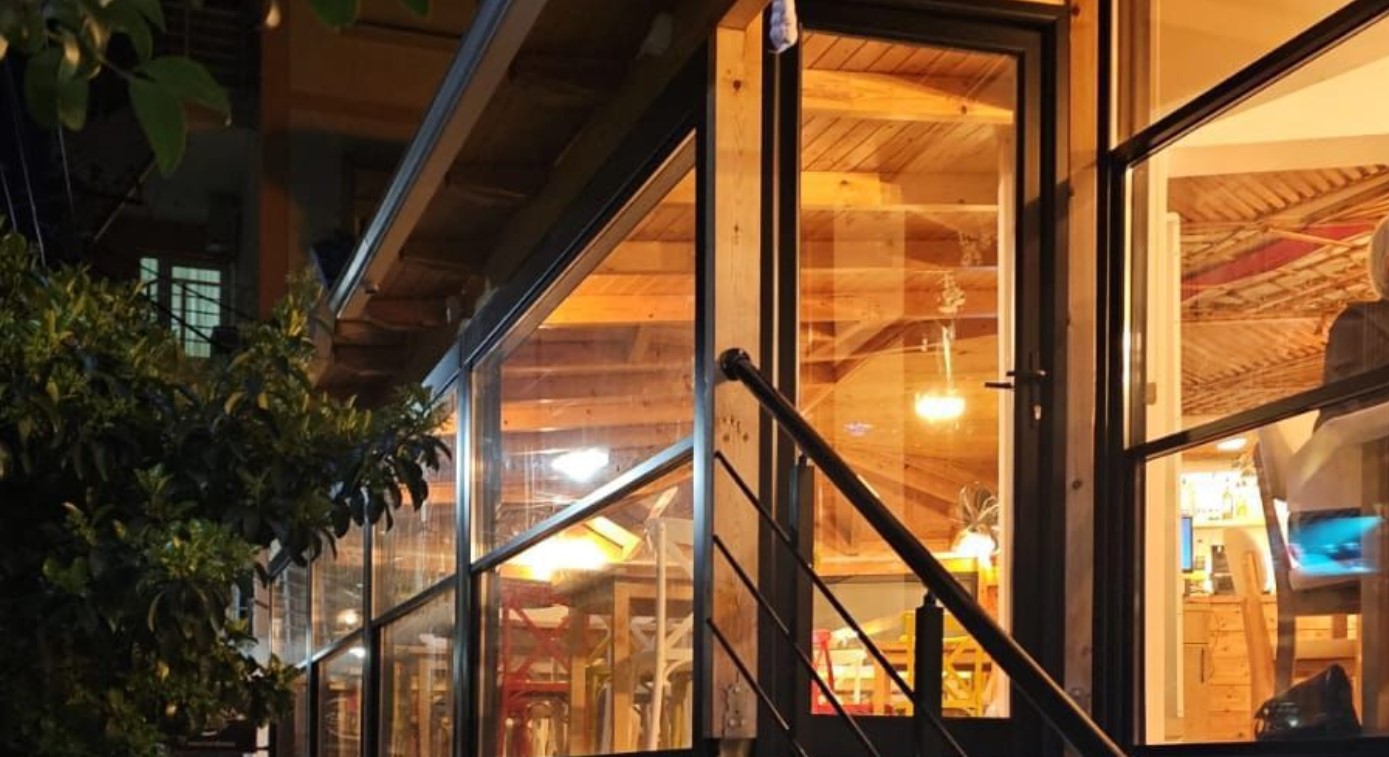 Taverna Rrapo në Sarandë kërkon Ndihmës Kuzhinier/e