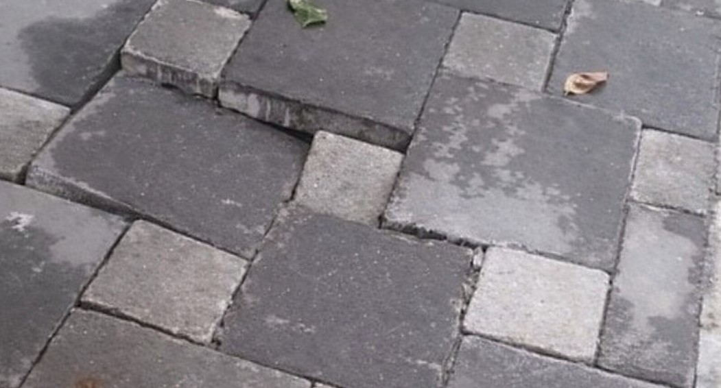 Qytetari apelon përmes Saranda Web: Bashkia të mos i marrë në dorëzim këto punime – VIDEO