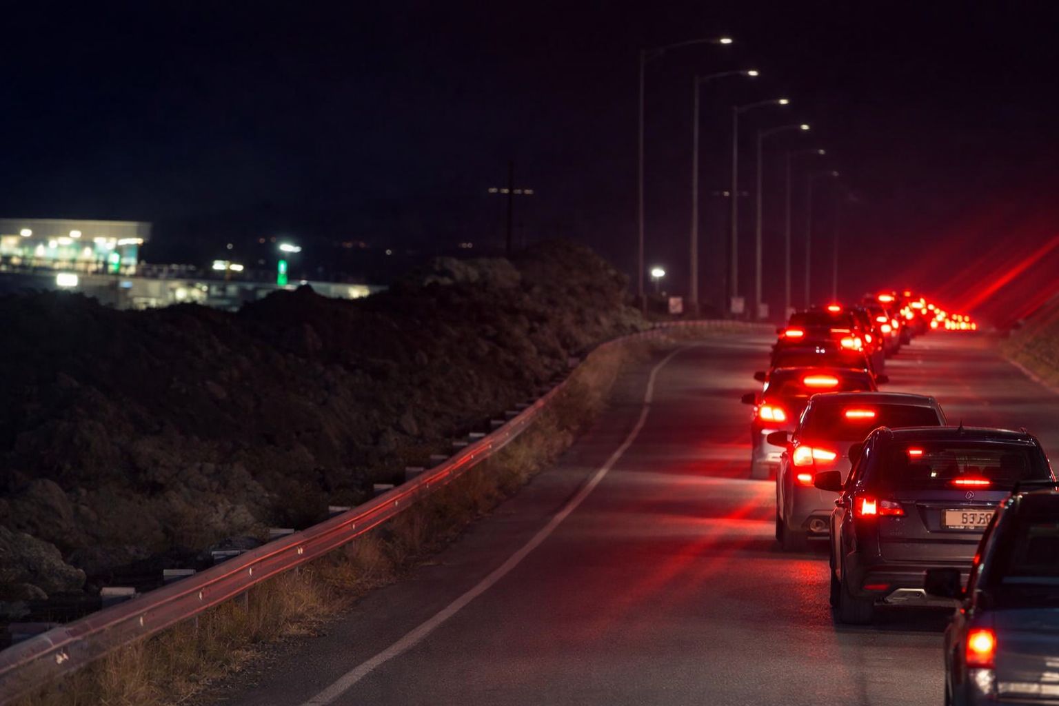 Radhë të gjata automjetesh në doganën greke në Mavromat