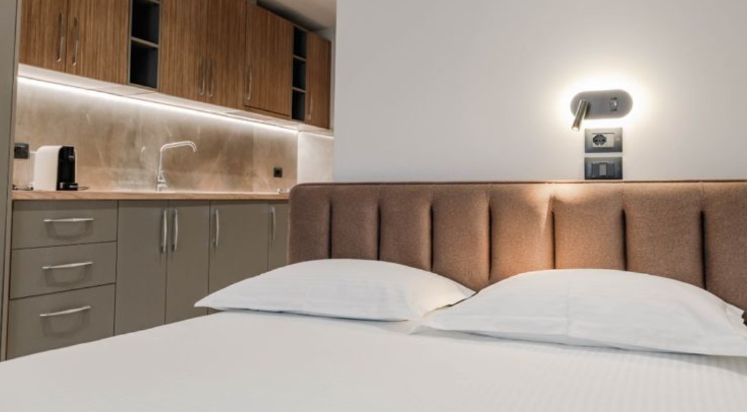 Blas Residence në Sarandë kërkon të punësojë Sanitare hoteli