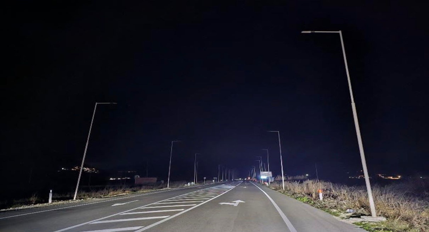 Kryqëzimi për në Karahaxh përsëri në errësirë, dritat u ndezën 2 netë dhe u fikën sërish