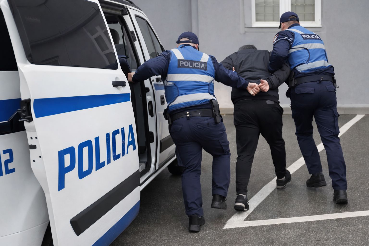 Konflikt i dhunshëm në lagjen “Baba Rexhepi” në Sarandë: 2 të plagosur, arrestohen 2 persona dhe 1 në kërkim