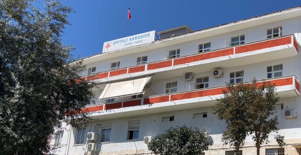 Pas datës 20 s'ka analiza: qytetarët detyrohen të paguajnë privat, Ministria e pranon problemin