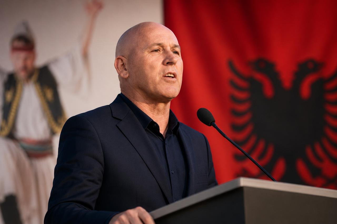 Rexhep Ismaili i jepet Lamtumira e fundit nga mijëra pjesëmarrës