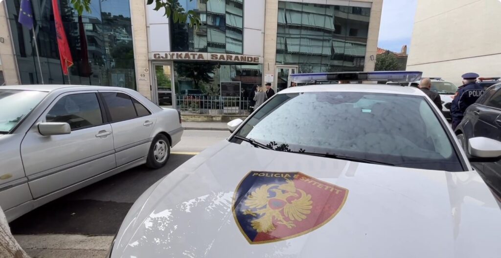 Prokuroria Sarandë: Lëshuam 12 urdhër-arreste, por vetëm 4 u kapën. të tjerët ikën në drejtim të paditur