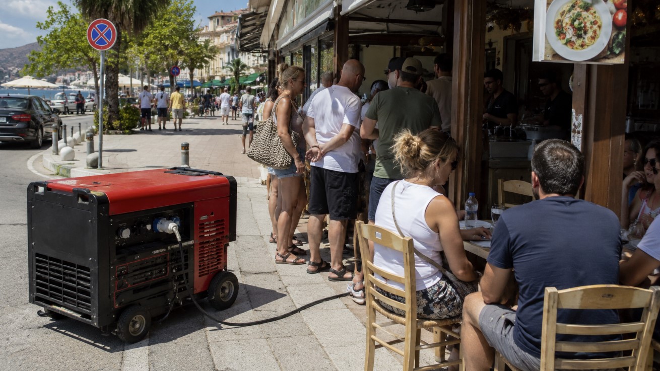 Bizneset turistike në Sarandë në alarm: Ndërprerjet e energjisë po dëmtojnë sezonin turistik