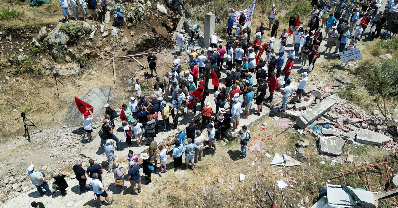 Pas reagimit të banorëve, Rama anullon takimin e kërkuar te Rrapi i Nivicës