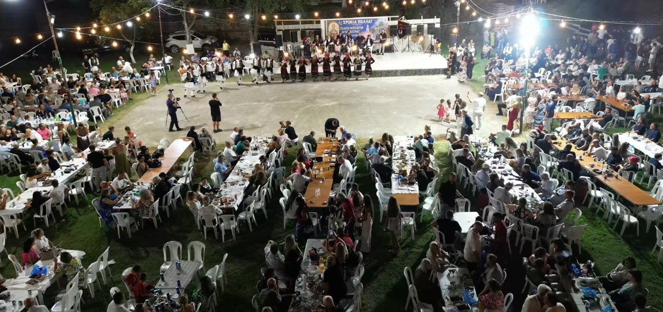 Festa Shën Kozmai në Mursi mbledh banorët si çdo vit, tradita vijon – VIDEO