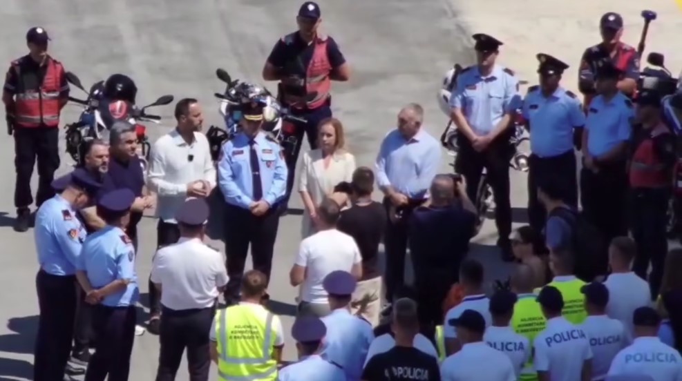 Lamallari mbledh drejtuesit e Policisë: Ndaj qytetarëve të reagoni me etikë dhe konform ligjit