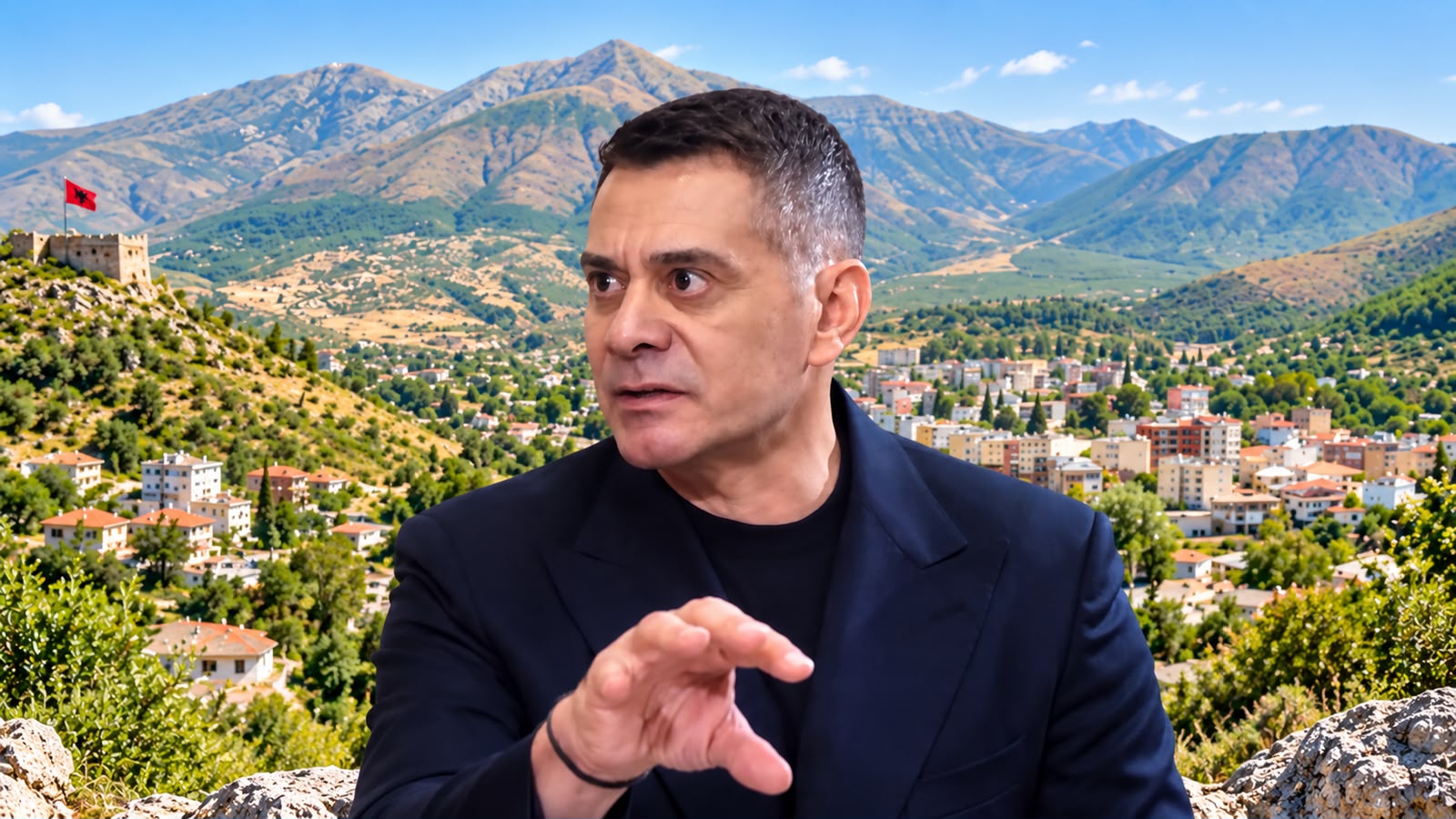 Arben Ahmetaj: Po përgatitet të rrëmbehet dhe grabitet Delvina