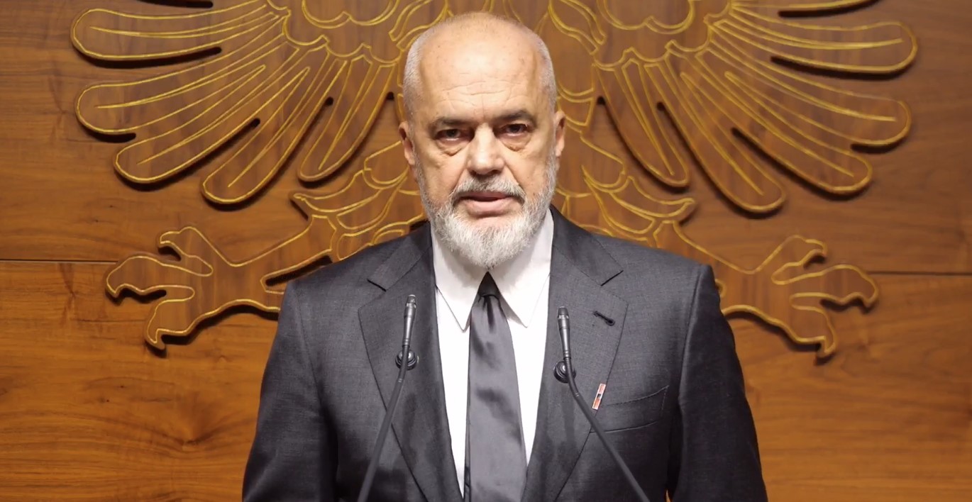 Rama: Shteti duhet t’i dalë zot Vlora Hysenit përballë linçimit që i bën publiku