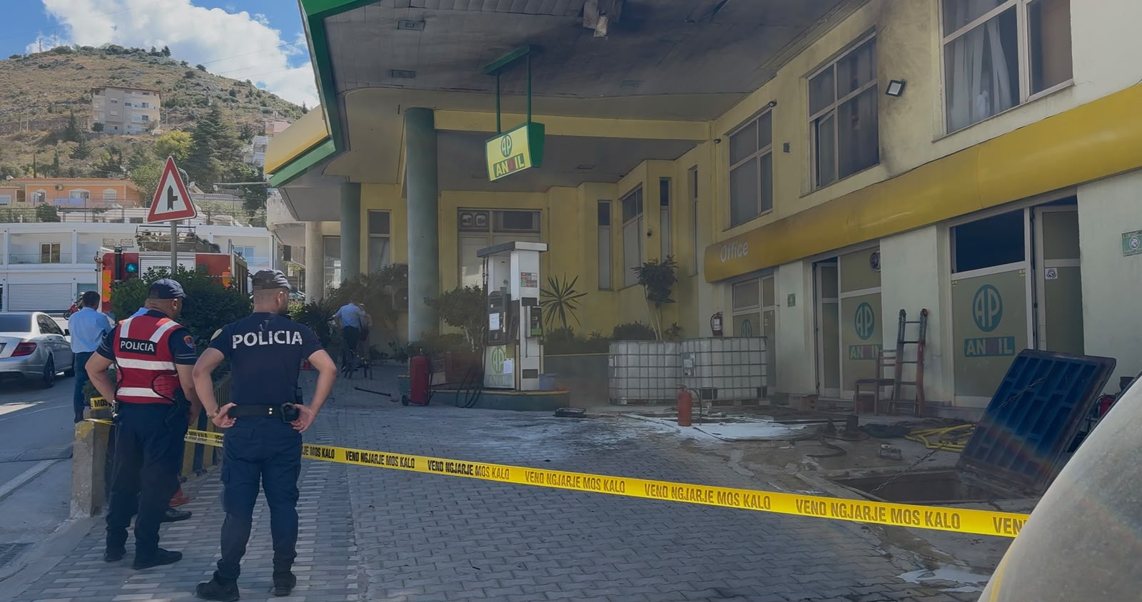 Shpërthim në një karburant në Sarandë, dy punonjës të plagosur – VIDEO