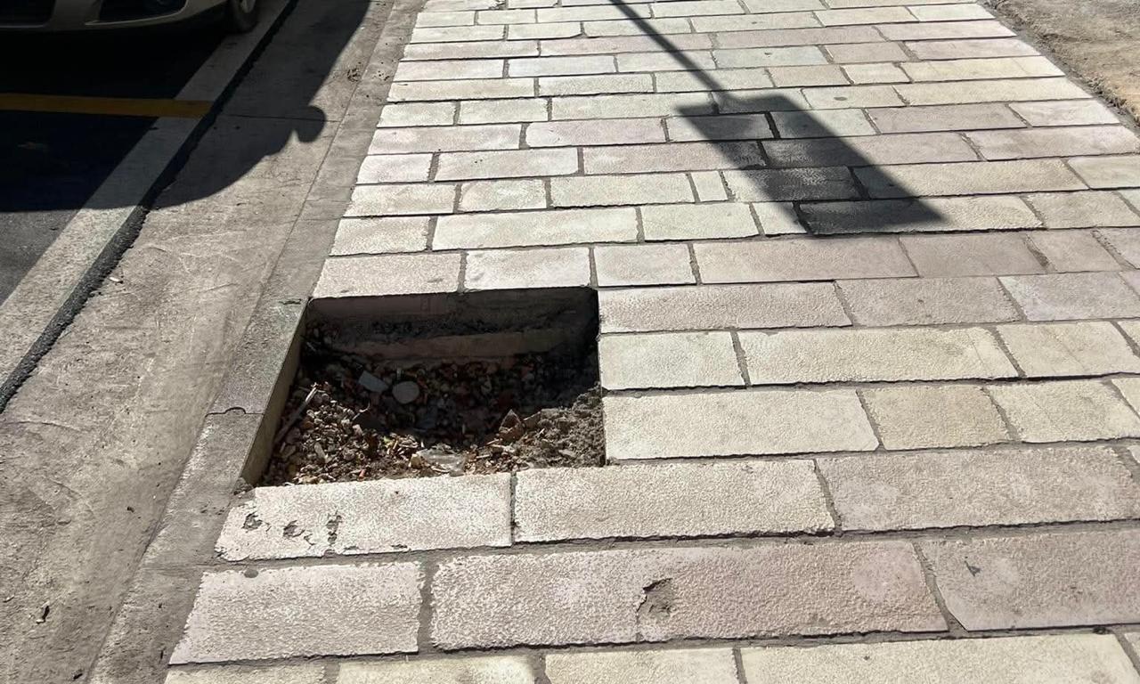 Rruga “Lefter Talo” në Sarandë përfundoi, por pemët mungojnë dhe gropat kanë mbetur të hapura