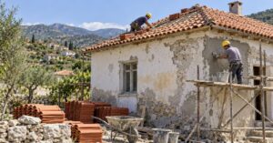 157 mijë euro për rikonstruksionin e 15 banesave të familjeve në nevojë në Delvinë